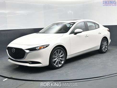New 2026 MAZDA MAZDA3 2.5 S Sedan w/ Preferred Pkg image 1
