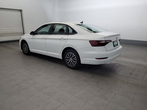 Used 2020 Volkswagen Jetta SE w/ SE Cold Weather Package FWD image 3