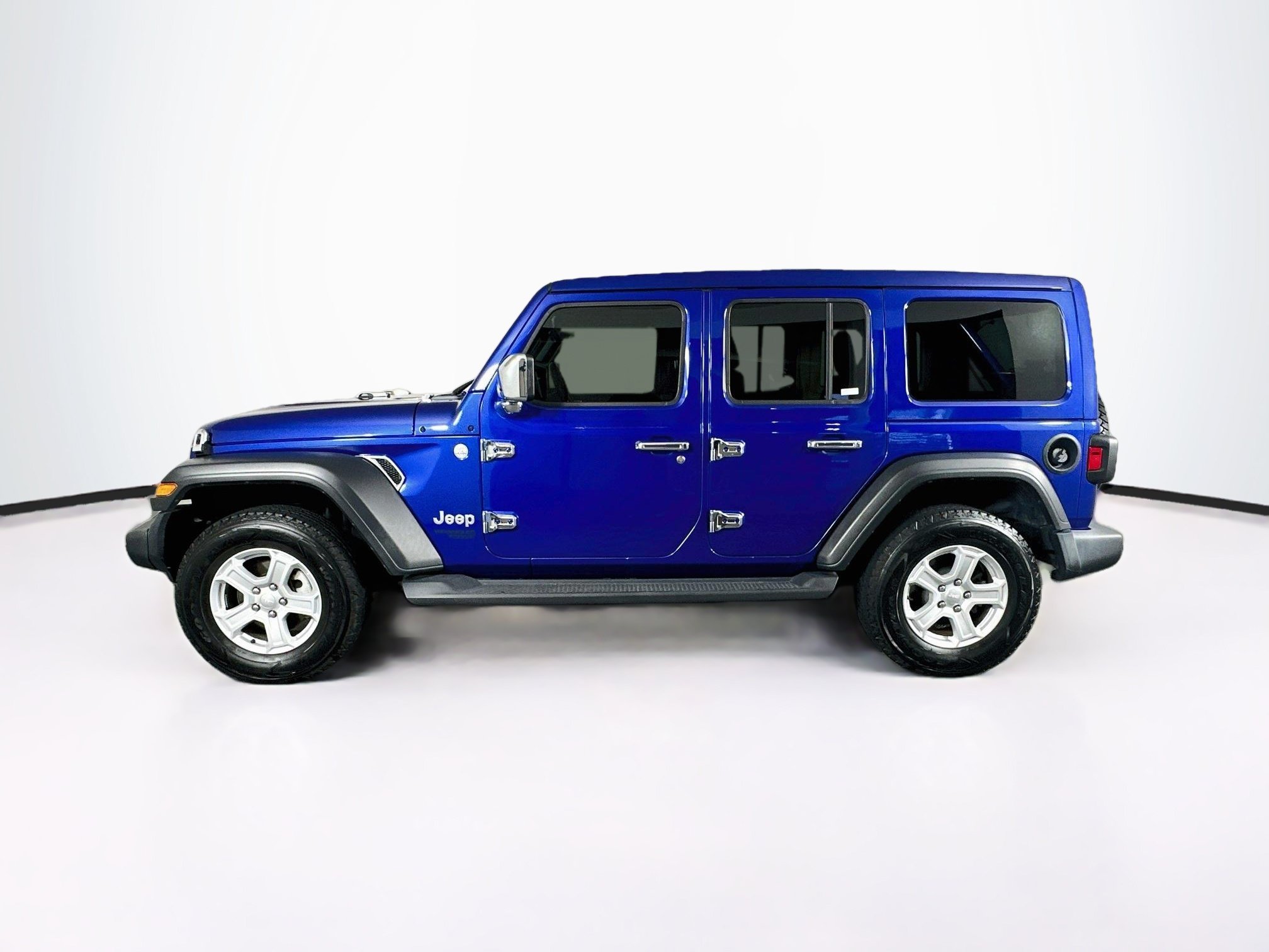 Used 2020 Jeep Wrangler Unlimited Sport S w/ Sun And Sound Package AWD/4WD image 4