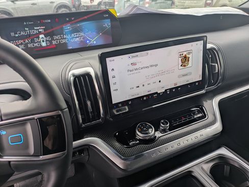 New 2026 Ford Expedition Max Platinum w/ Stealth Performance Package image 18