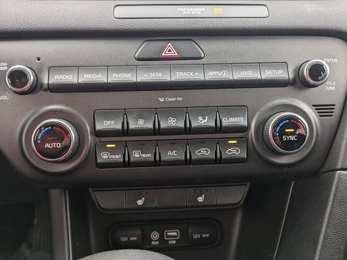 Used 2019 Kia Sportage LX w/ LX Popular Package image 19