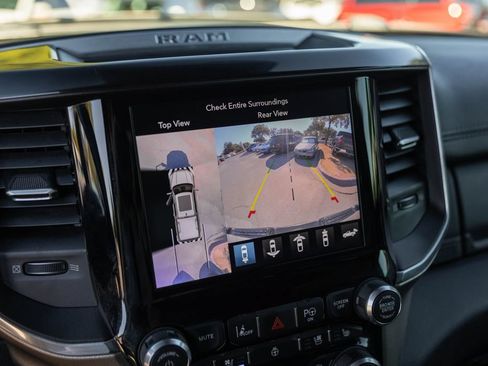 Used 2019 RAM 1500 Laramie AWD/4WD image 20