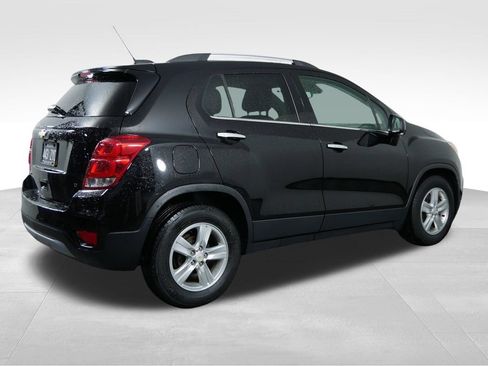 Used 2019 Chevrolet Trax LT w/ LT Convenience Package FWD image 10