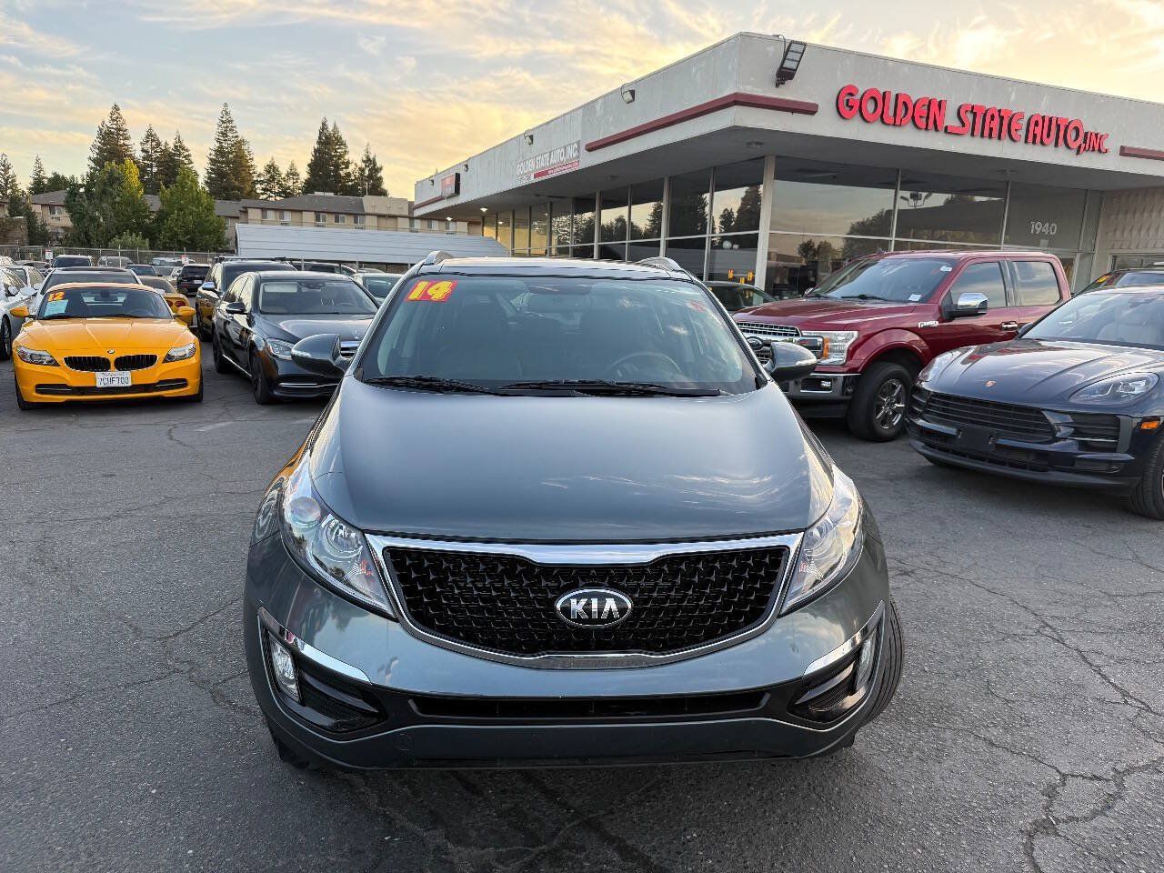 Used 2014 Kia Sportage EX FWD image 2