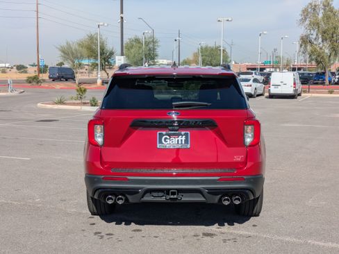 Used 2024 Ford Explorer ST w/ Equipment Group 401A image 4