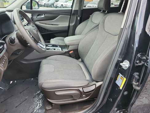 Used 2020 Hyundai Santa Fe SE AWD/4WD image 17