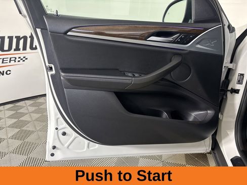 Used 2024 BMW X3 xDrive30i image 8