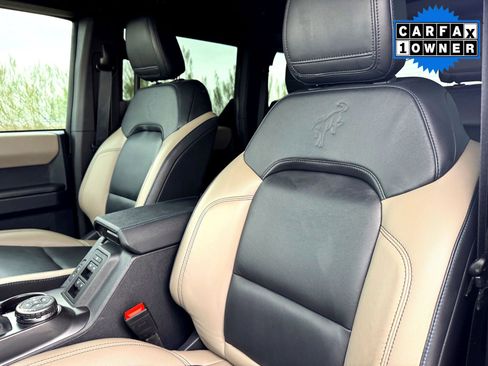 Used 2024 Ford Bronco Wildtrak image 14