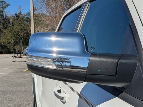 Certified 2022 RAM 1500 Laramie image 11