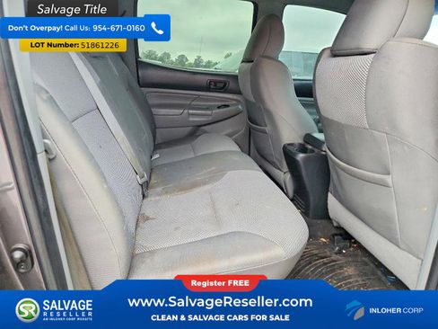 Used 2013 Toyota Tacoma PreRunner w/ TRD Sport Pkg RWD image 13