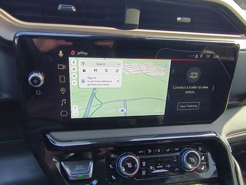 Used 2024 GMC Sierra 1500 AT4X image 16