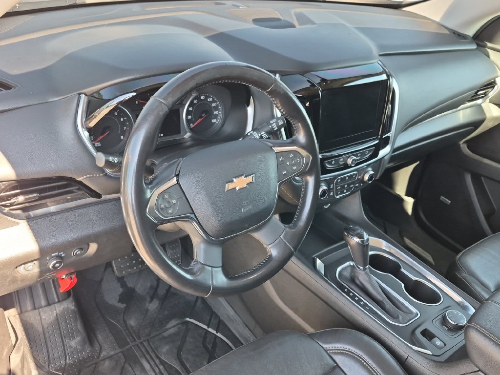 Used 2019 Chevrolet Traverse RS w/ LPO, Floor Liner Package AWD/4WD image 10