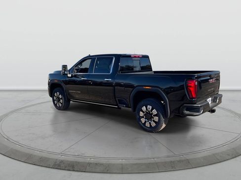 New 2026 GMC Sierra 2500 Denali w/ Denali Reserve Package AWD/4WD image 6