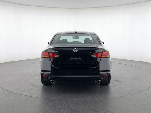 Used 2025 Nissan Altima 2.5 SV FWD image 7