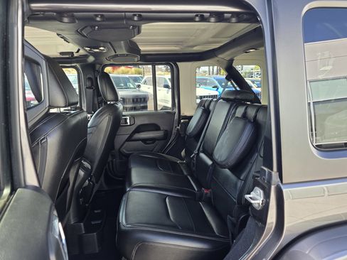 Certified 2023 Jeep Wrangler Unlimited Sahara AWD/4WD image 16