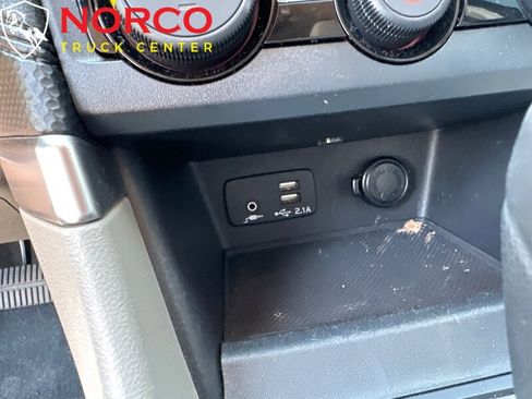 Used 2021 Subaru Forester image 21