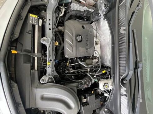 Used 2021 Buick Encore GX Select w/ Sport Touring Package AWD/4WD image 50
