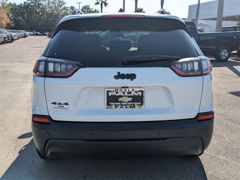 Used 2023 Jeep Cherokee Altitude Lux image 4