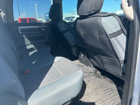 Used 2018 RAM 1500 SLT image 11