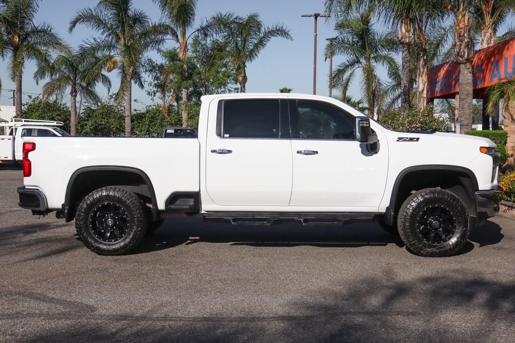Used 2021 Chevrolet Silverado 2500 LTZ w/ LTZ Convenience Package AWD/4WD image 11