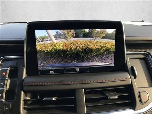 Used 2021 Chevrolet Tahoe RST RWD image 13