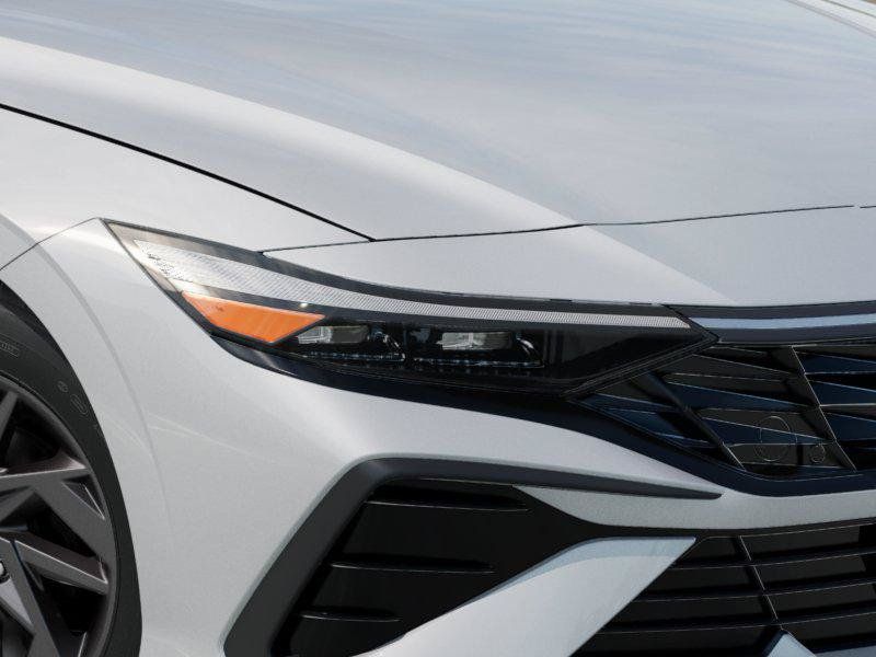 New 2026 Hyundai Elantra Hybrid FWD image 9