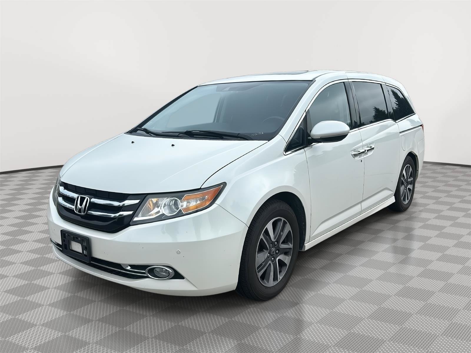 Used 2016 Honda Odyssey Touring Elite image 28