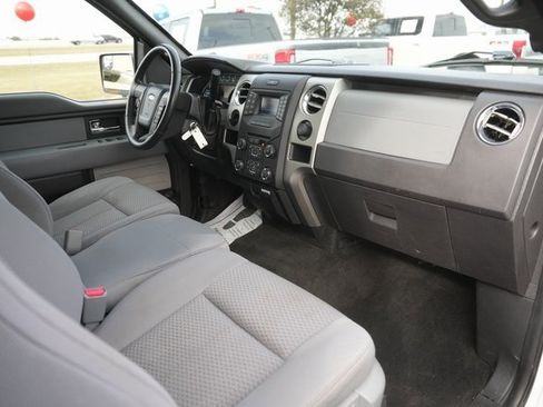 Used 2013 Ford F150 XLT w/ Mid Equipment Group image 17