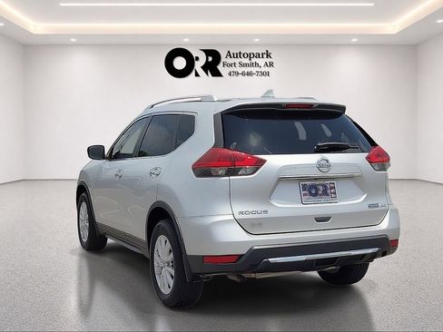 Used 2020 Nissan Rogue S w/ Special Edition Package AWD/4WD image 4