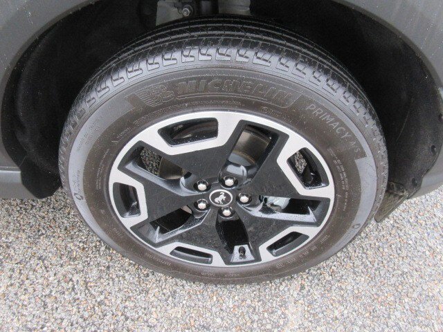 Used 2024 Ford Bronco Sport Outer Banks w/ Tech Package AWD/4WD image 9