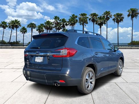 Certified 2025 Subaru Ascent Premium image 4