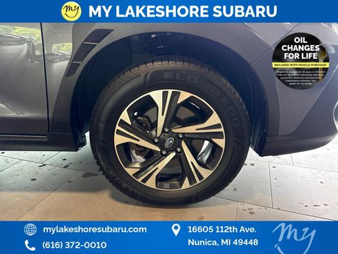 Certified 2024 Subaru Crosstrek 2.0i Premium w/ Crosstrek Mirror Package AWD/4WD image 30