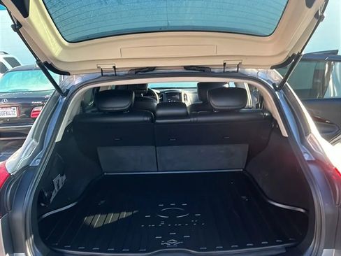 Used 2010 INFINITI EX35 Journey image 9