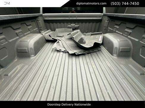 Used 2021 Chevrolet Silverado 1500 RST image 45