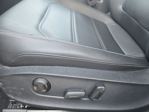 Used 2020 Volkswagen Passat 2.0T SE image 9