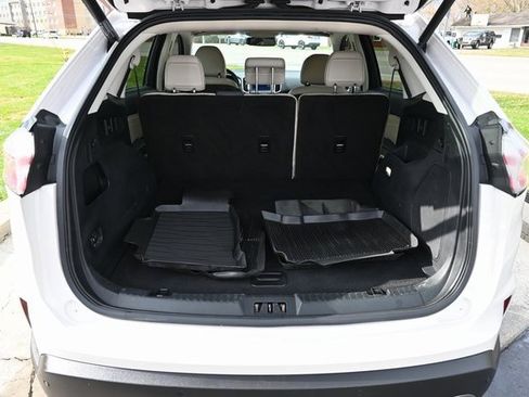 Used 2019 Ford Edge Titanium w/ Equipment Group 301A image 22