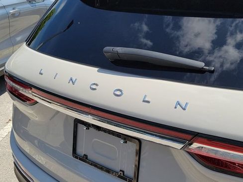 Certified 2022 Lincoln Corsair FWD image 7