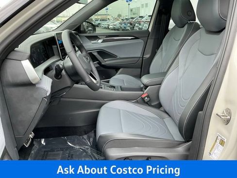 New 2026 Volkswagen Tiguan SE R-Line AWD/4WD image 14