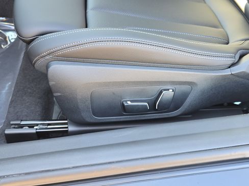 New 2025 BMW 230i Coupe w/ Convenience Package image 14