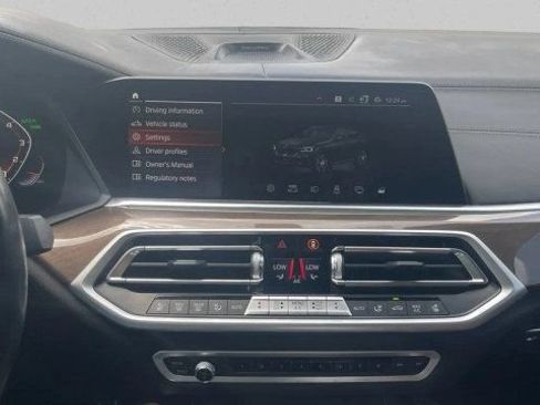 Used 2022 BMW X6 M50i w/ Executive Package AWD/4WD image 22