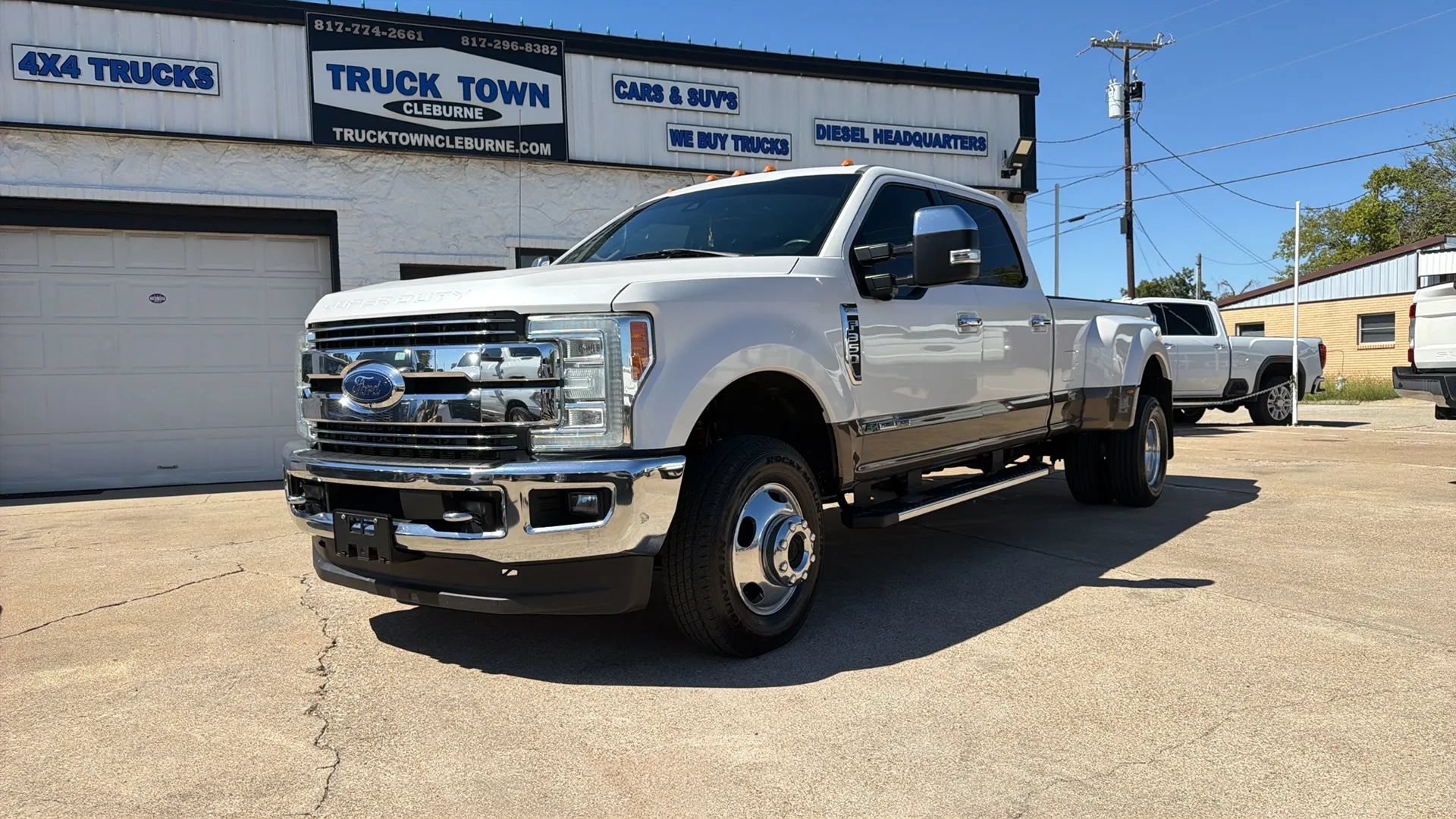 Used 2017 Ford F350 Lariat w/ Lariat Ultimate Package AWD/4WD image 1