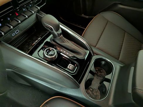New 2026 GMC Canyon AT4 w/ Technology Plus Package AWD/4WD image 24