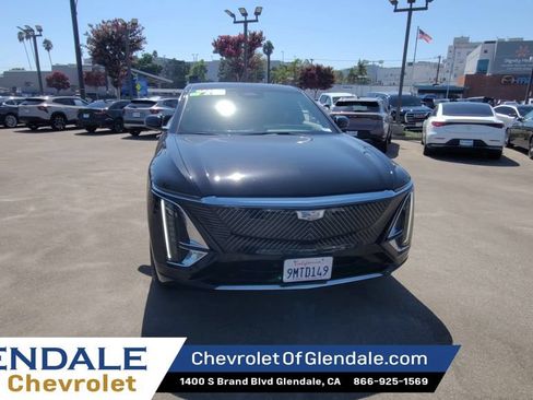 Certified 2024 Cadillac Lyriq Tech RWD image 3