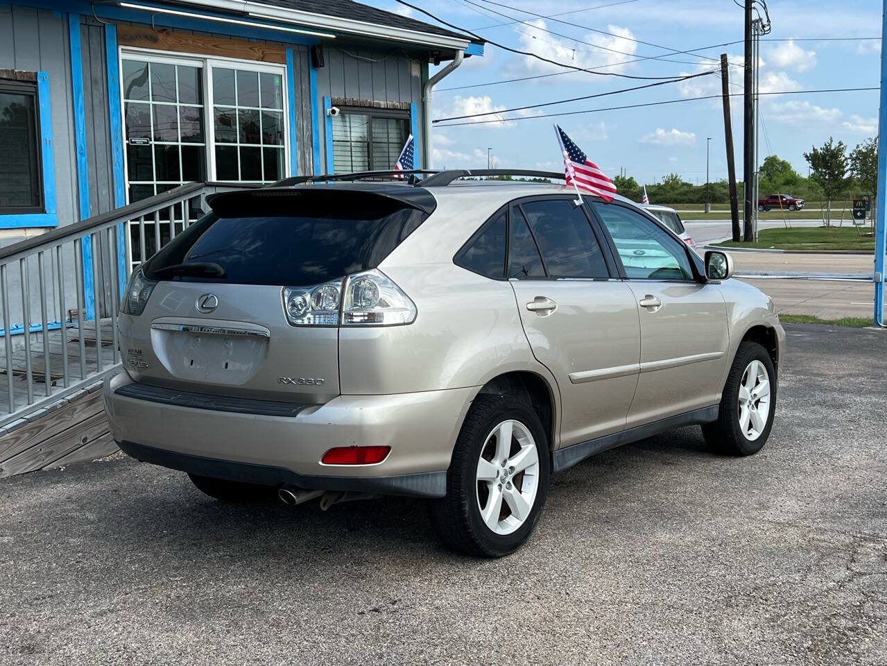 Used 2005 Lexus RX 330 FWD image 6
