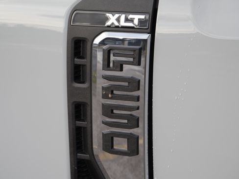 New 2026 Ford F250 XLT w/ XLT Premium Package image 19
