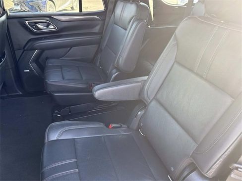 Used 2021 Chevrolet Tahoe RST w/ Luxury Package image 13