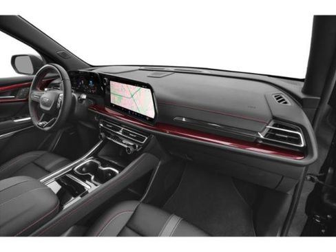 Used 2025 Chevrolet Traverse RS image 17