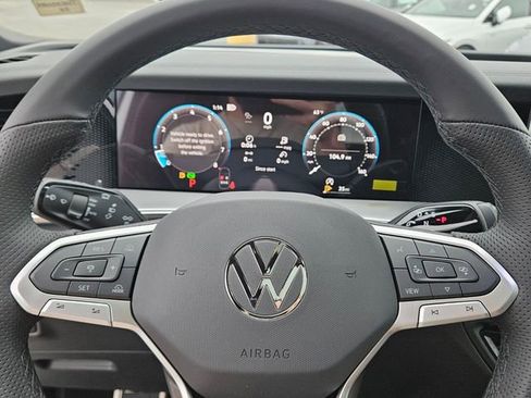 New 2026 Volkswagen Tiguan SE R-Line image 24