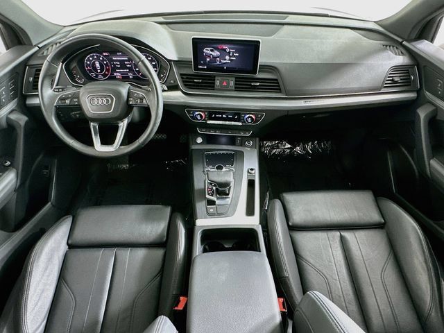 Used 2020 Audi Q5 2.0T Titanium Premium Plus AWD/4WD image 13