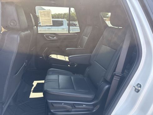 Used 2024 Chevrolet Tahoe RST w/ Luxury Package AWD/4WD image 10